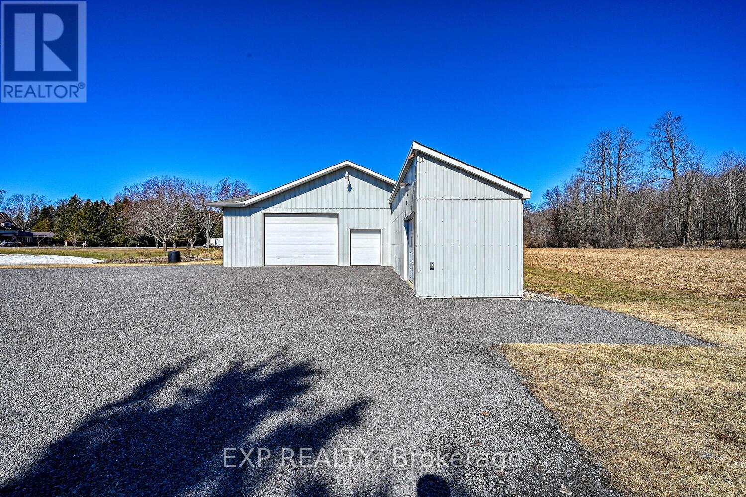 415 Johnston Road Property Photo 35
