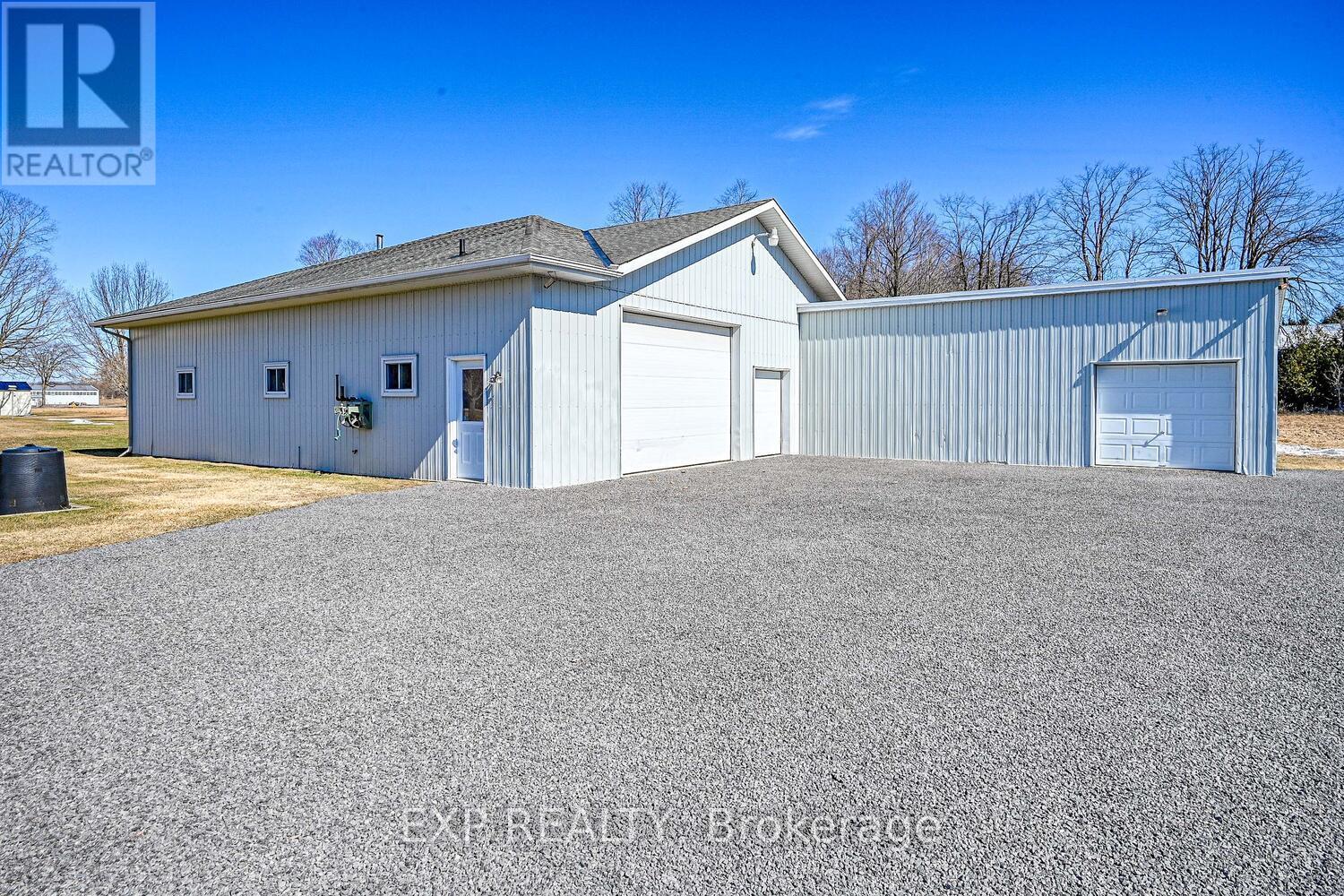 415 Johnston Road Property Photo 36