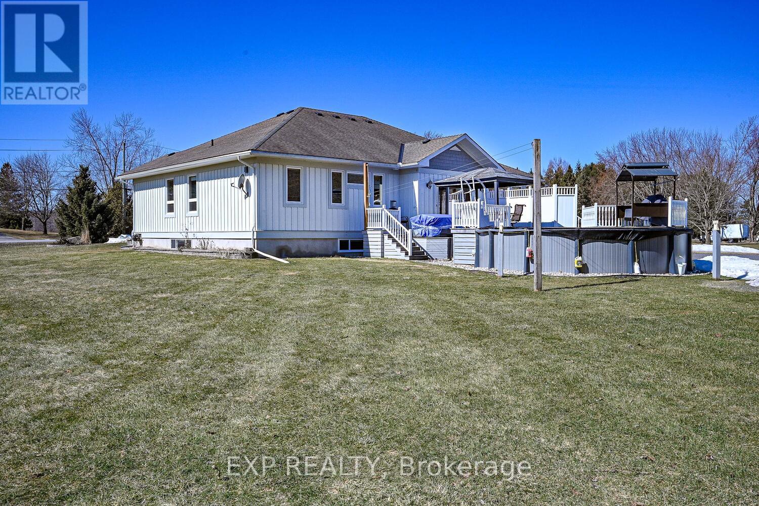 415 Johnston Road Property Photo 42