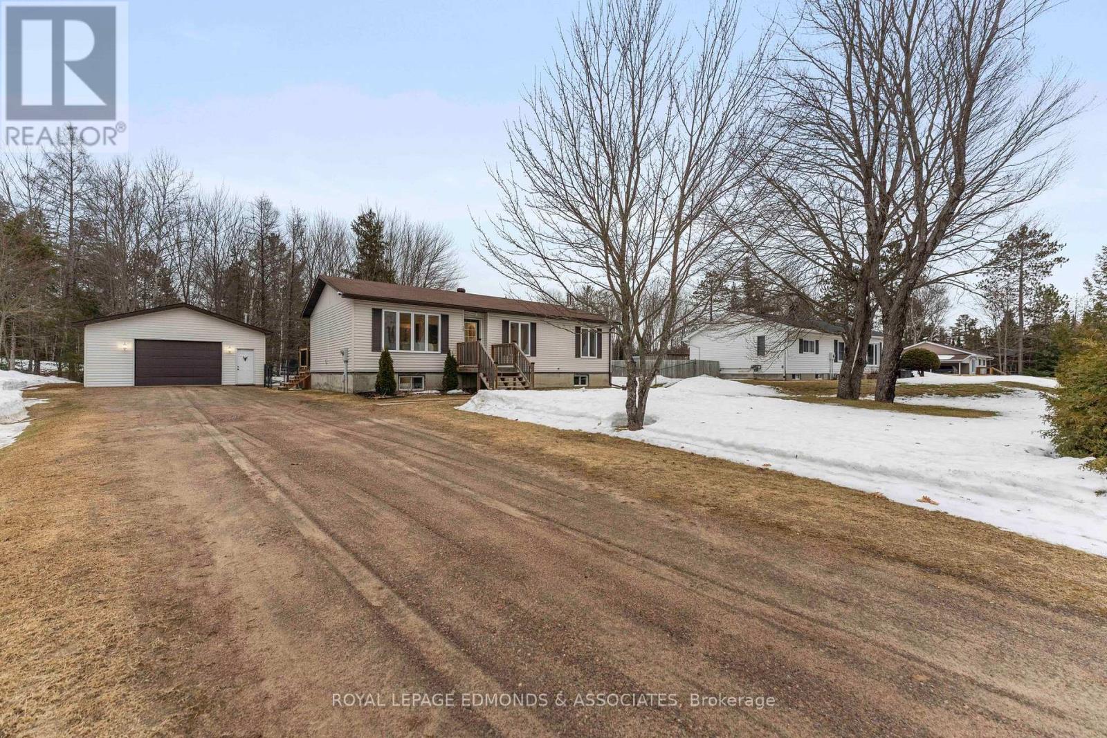 Chalk River Real Estate Listings Main Image
