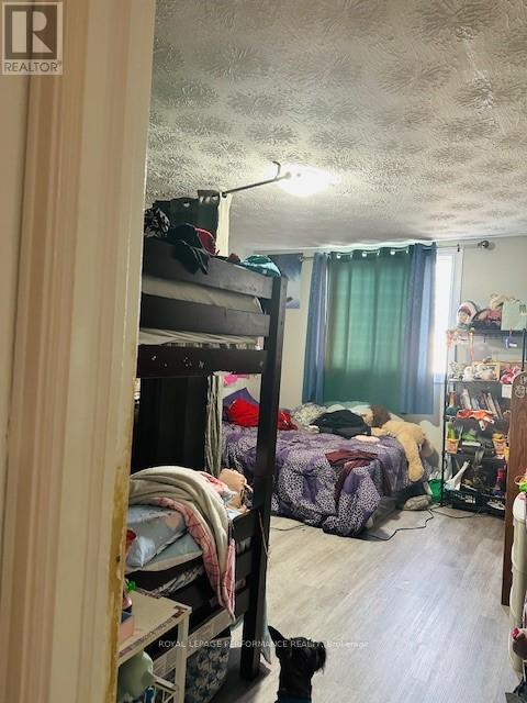 321-323 Munro Street Property Photo 14