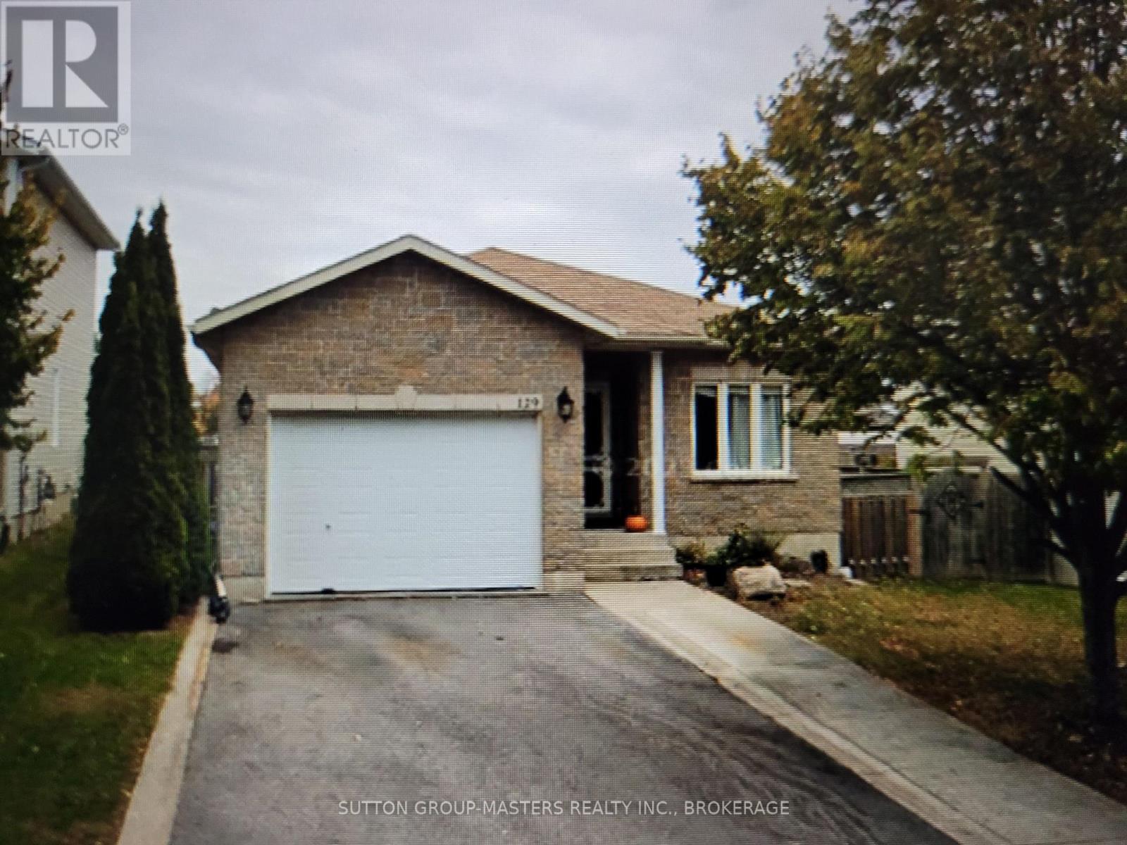 129 Macdougall Drive Property Photo 1