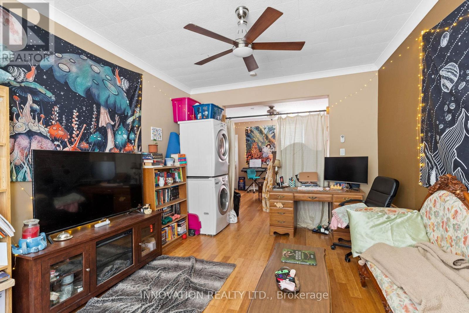 55 Lake Avenue E Property Photo 16