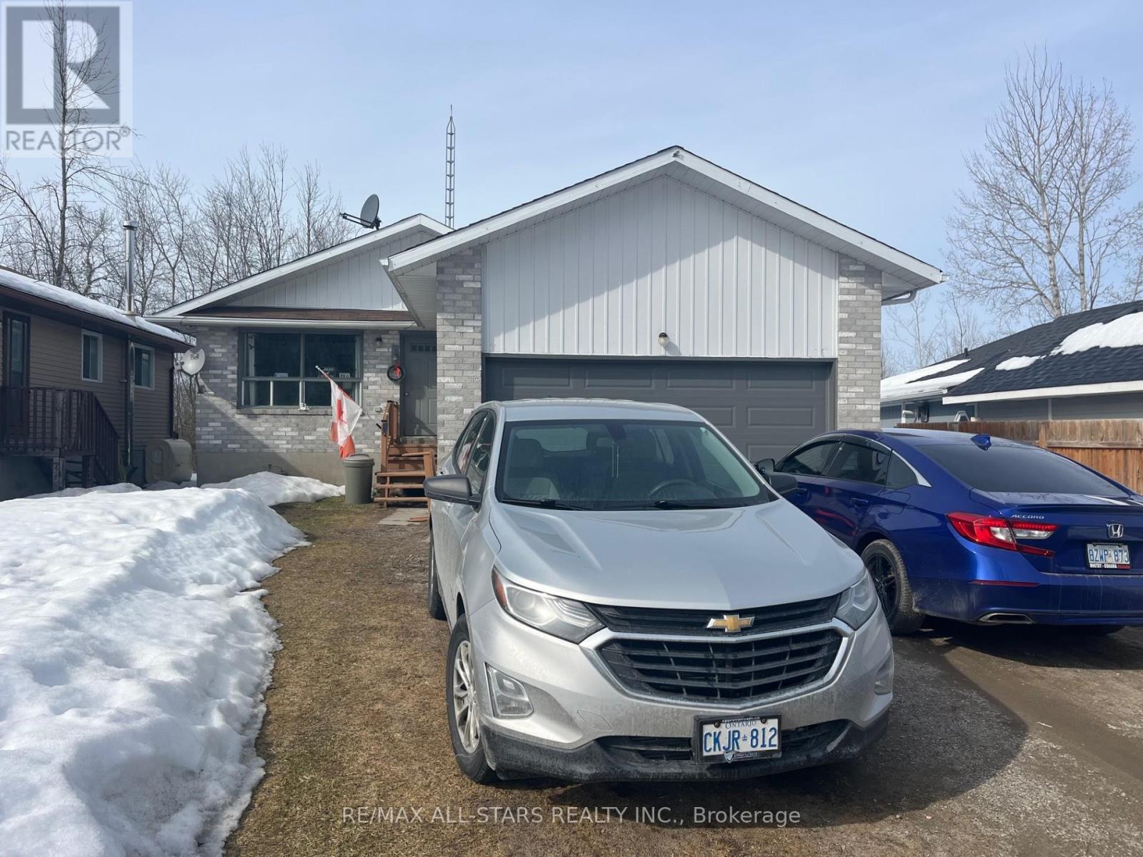 841 Centennial Park Road Property Photo
