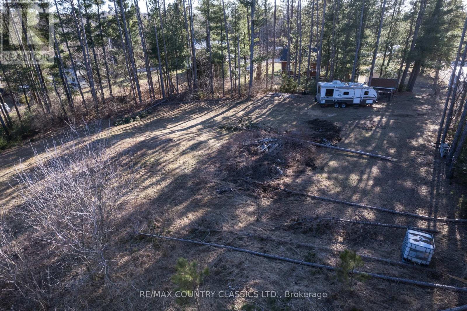 43 Norman Lane Property Photo 2
