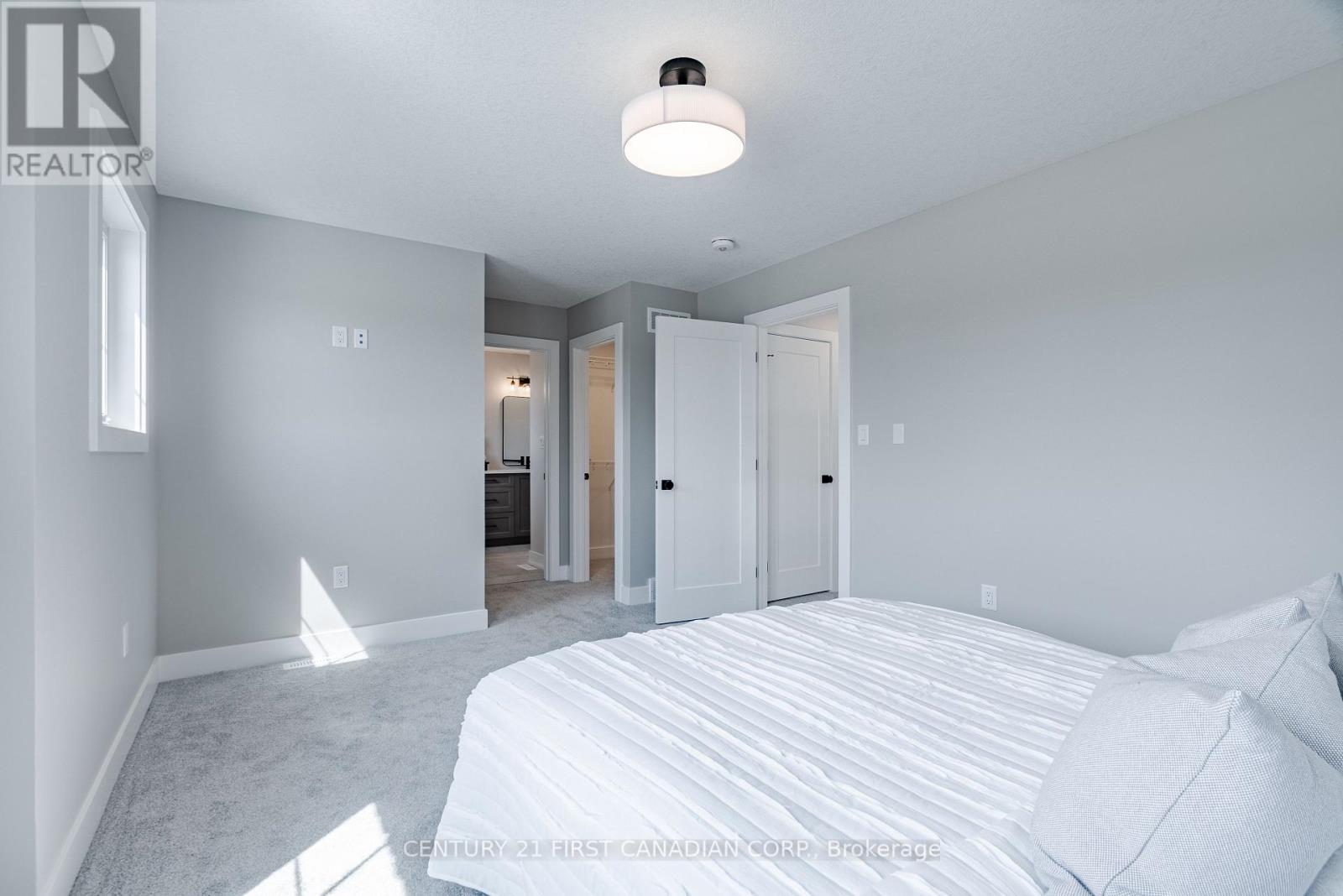 38 Postma Crescent Property Photo 26