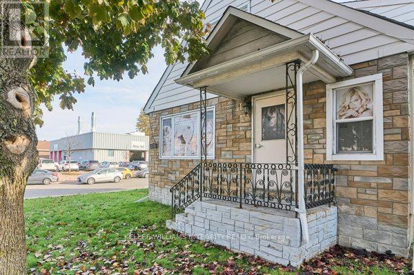 276 Mcarthur Avenue Property Photo 1