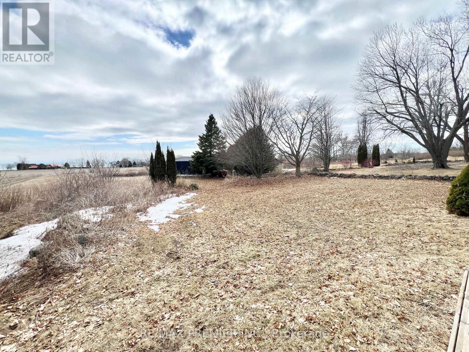 263 Simpson Road Property Photo 4
