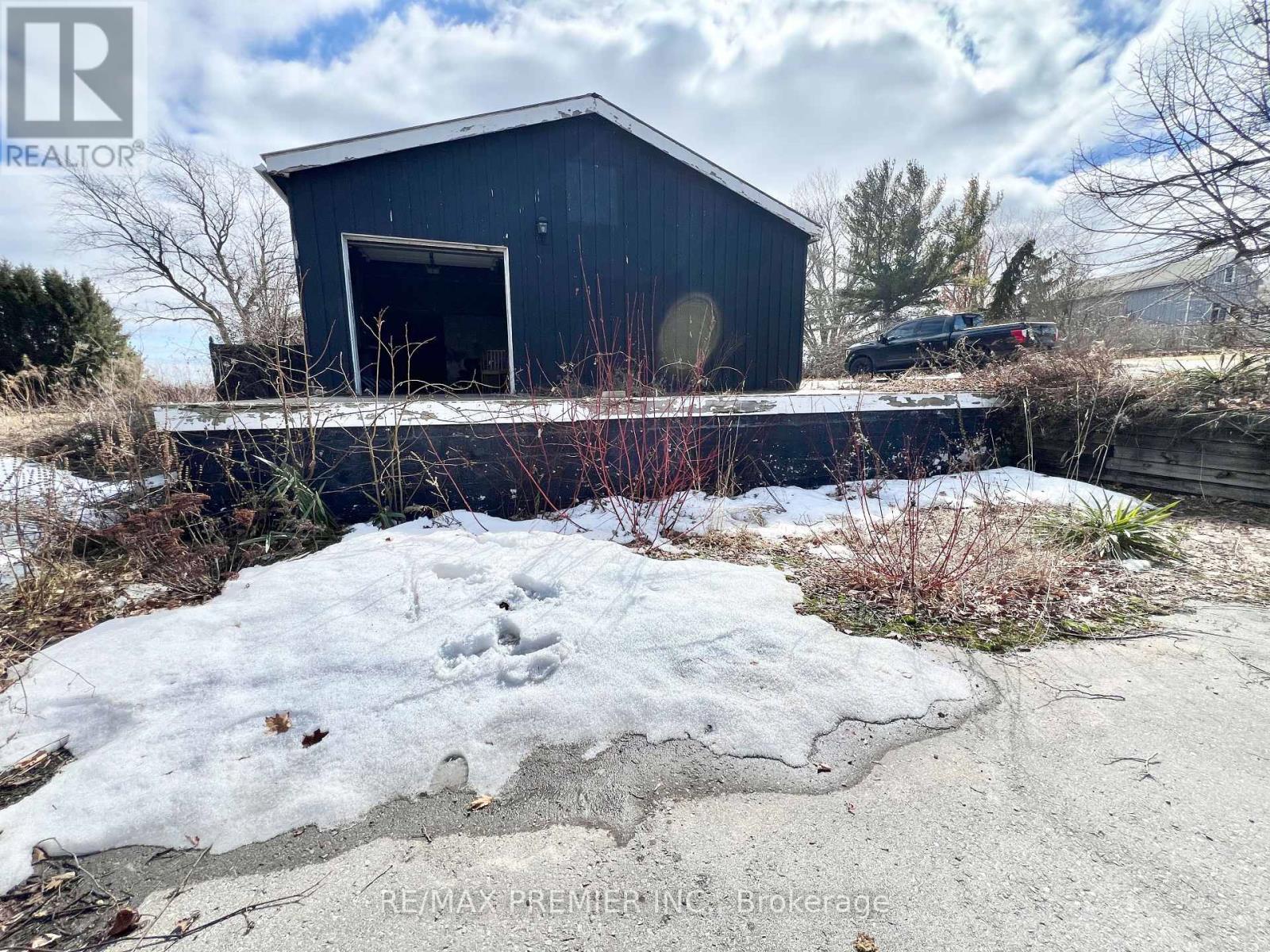 263 Simpson Road Property Photo 16