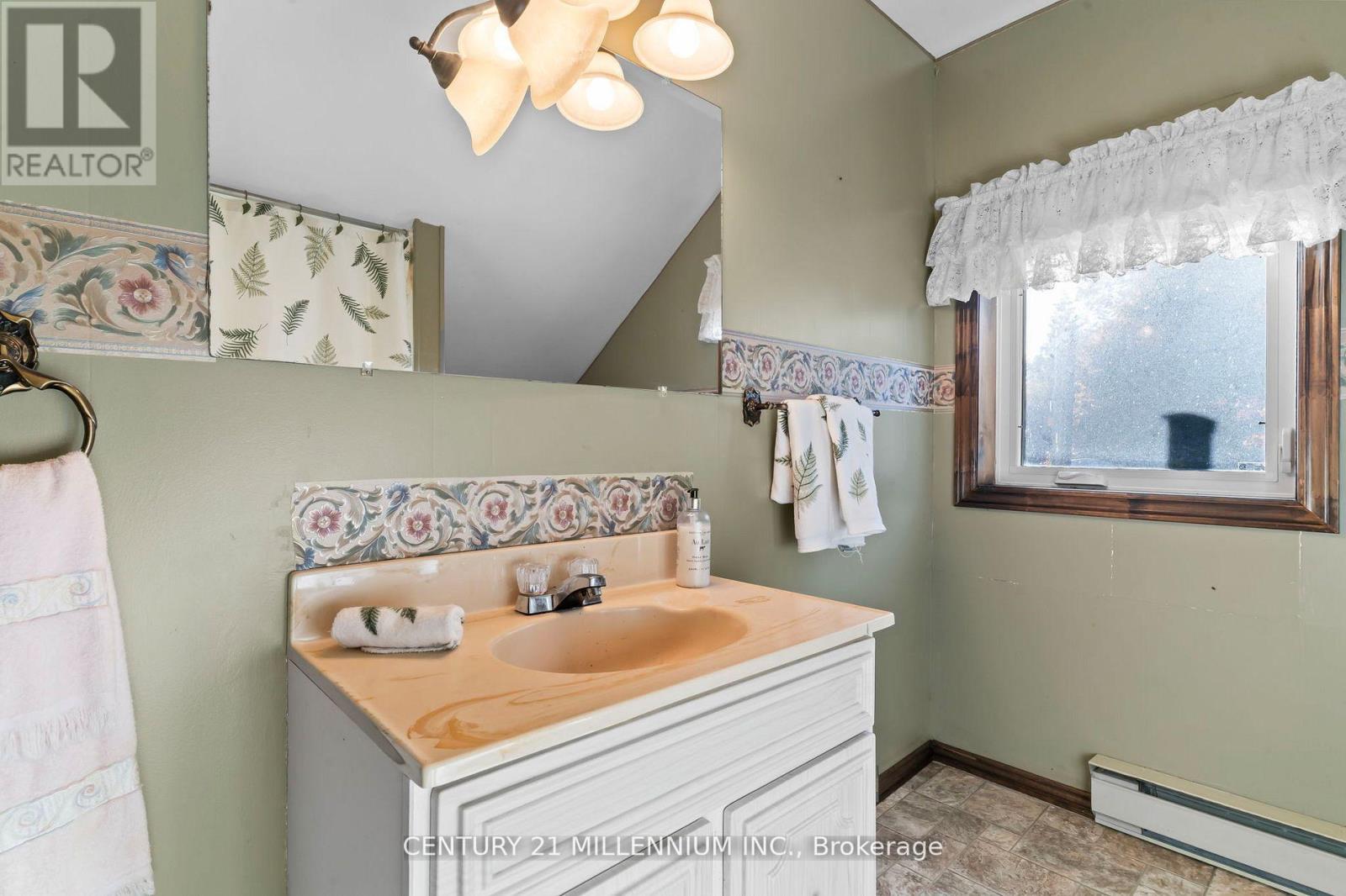 14338 Bruce Road 10 Property Photo 26