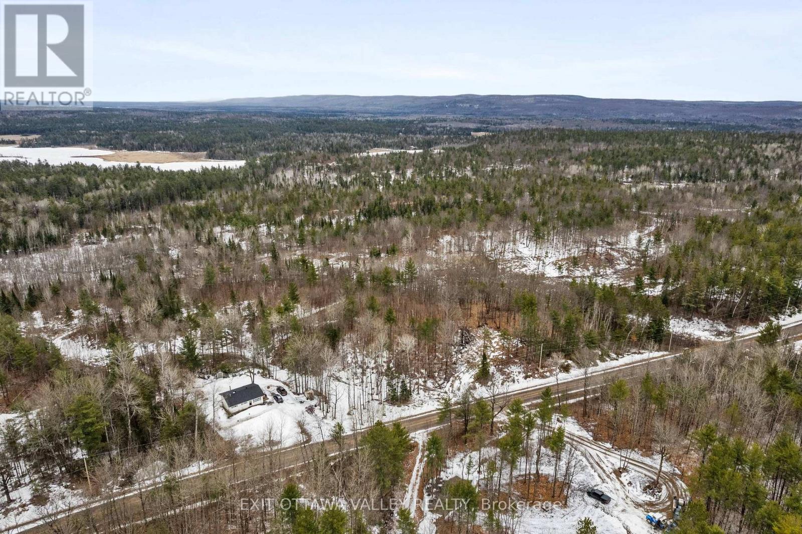 1042 Mcgrath Road Property Photo 12