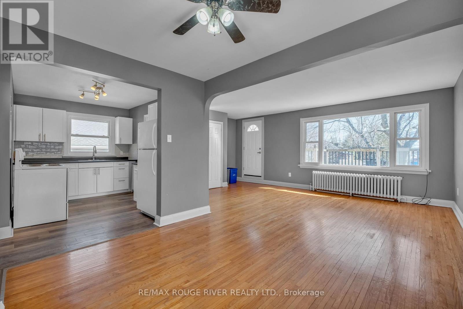 234 King Street E Property Photo 5