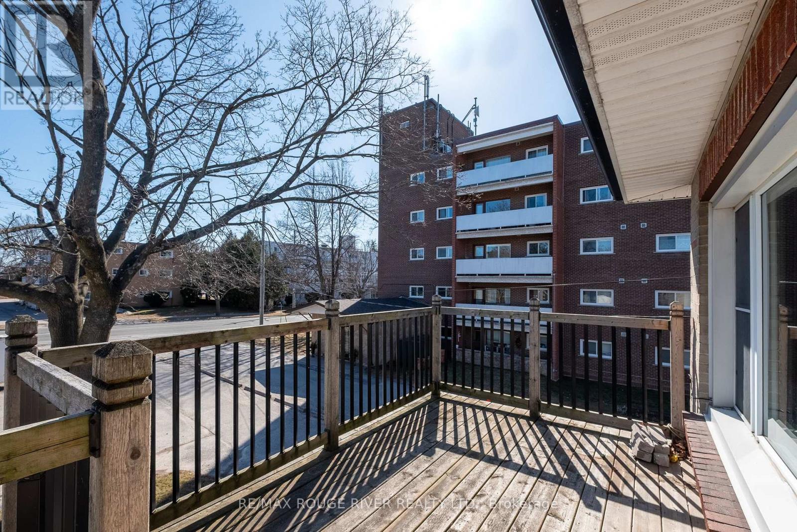 234 King Street E Property Photo 10