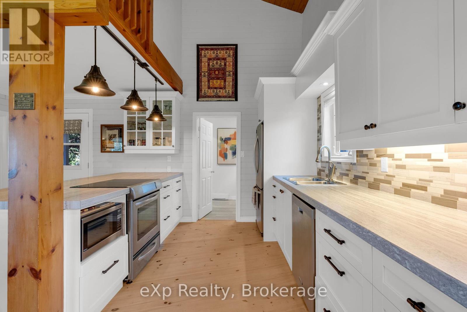 850 Pike Bay Road Property Photo 7