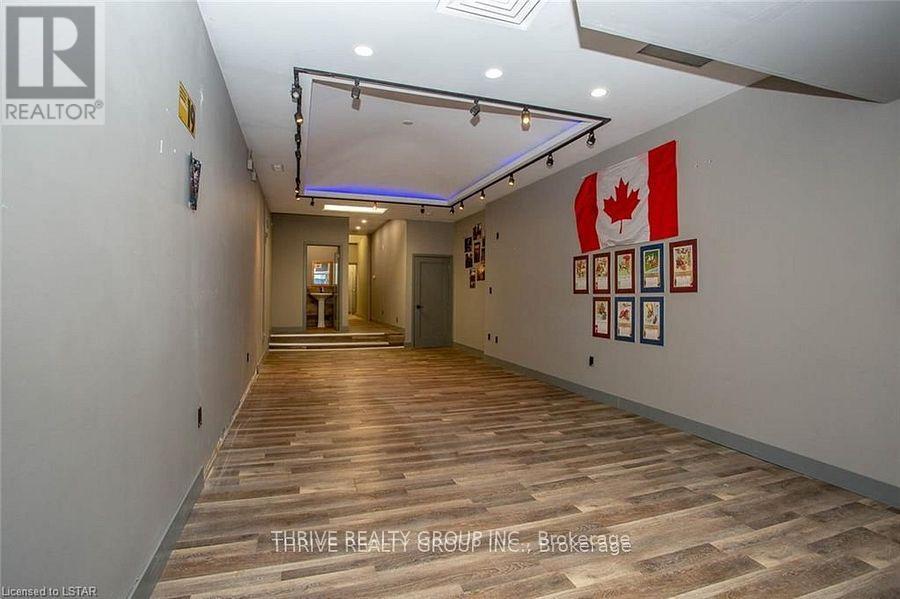 187 Dundas Street Property Photo 8