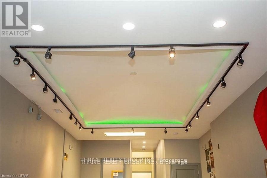 187 Dundas Street Property Photo 9