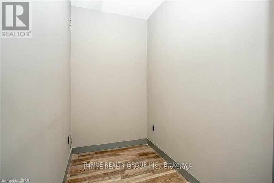 187 Dundas Street Property Photo 14