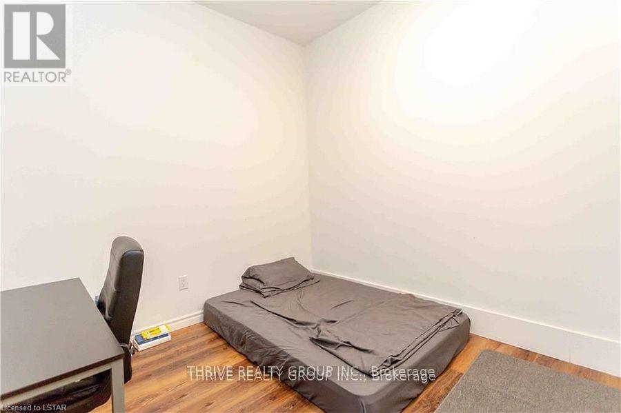 187 Dundas Street Property Photo 19