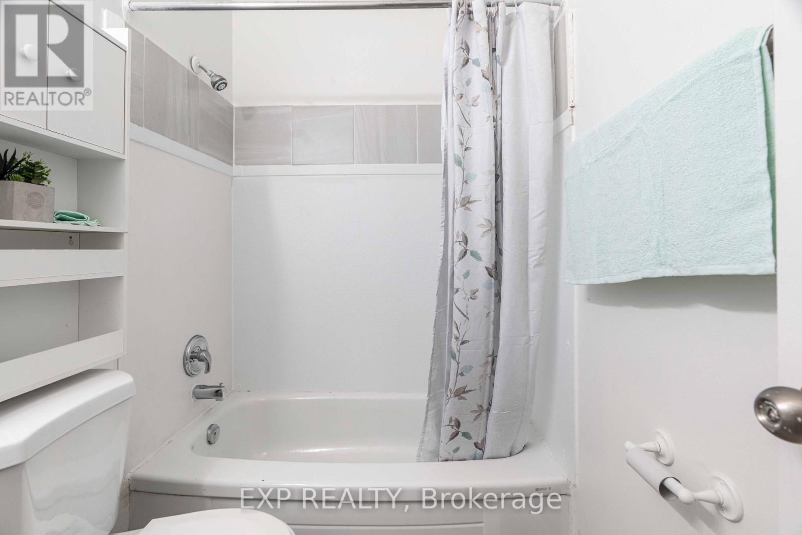 344.5 Richmond Street Property Photo 14