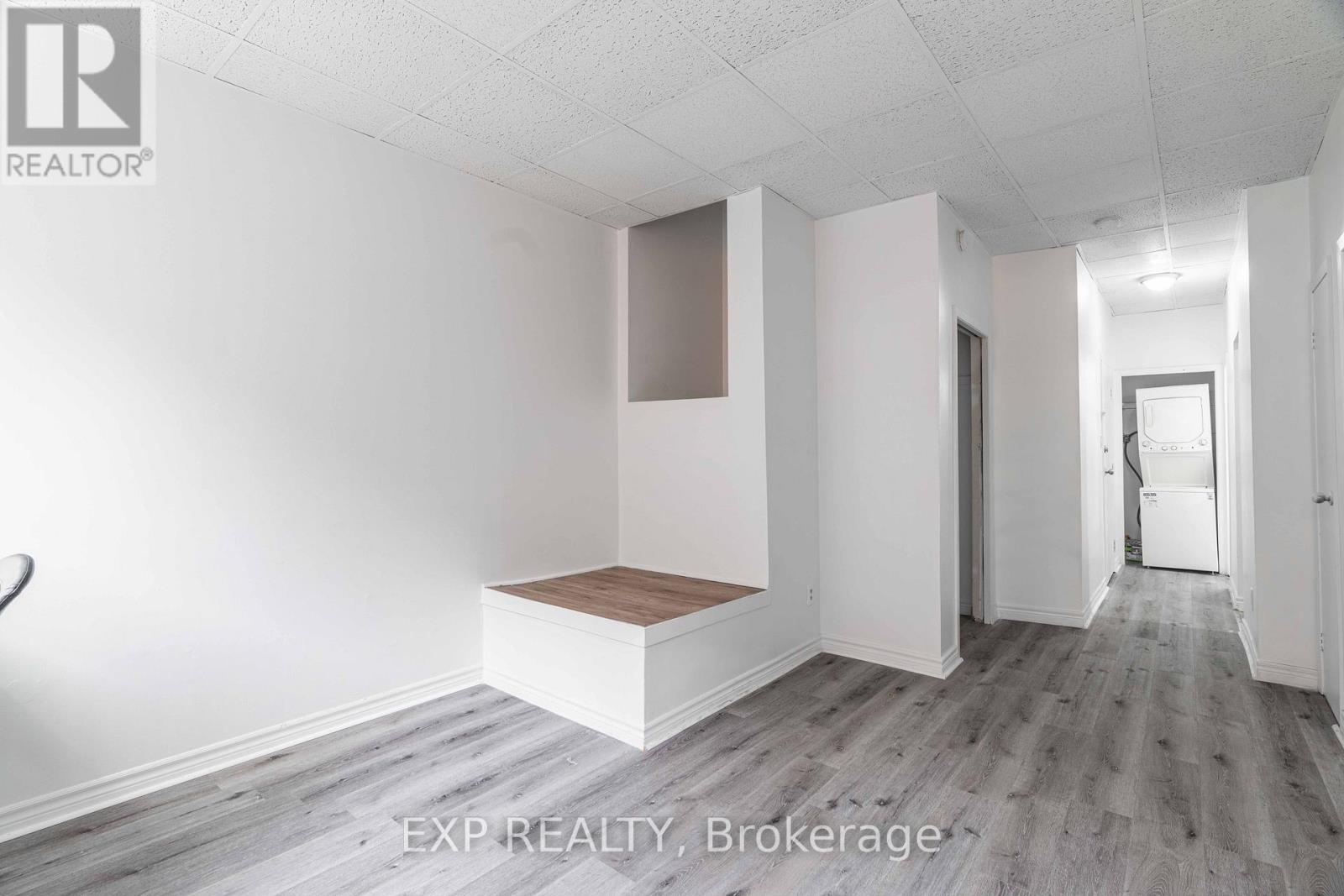 344.5 Richmond Street Property Photo 15