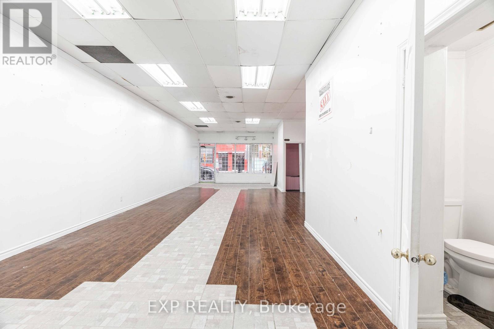 344.5 Richmond Street Property Photo 31