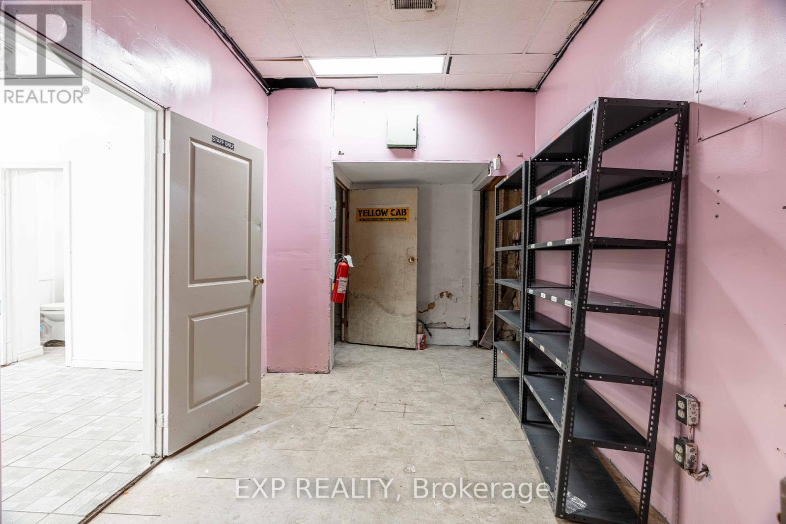 344.5 Richmond Street Property Photo 33
