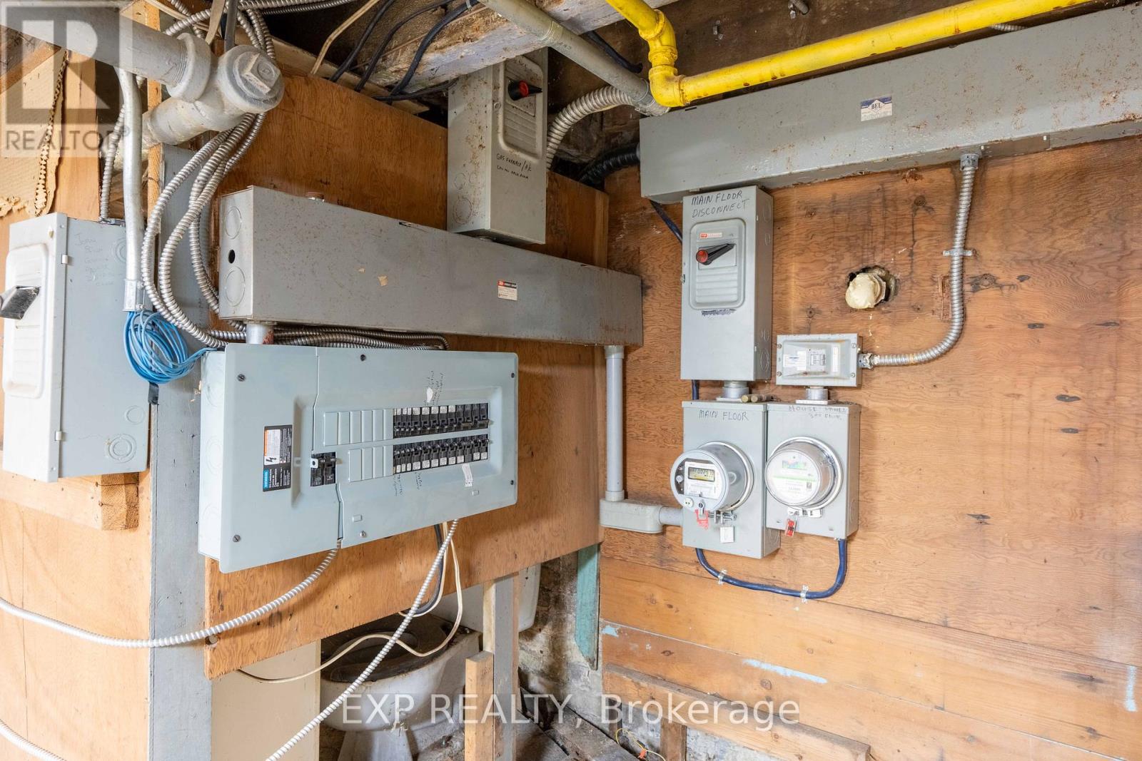 344.5 Richmond Street Property Photo 36
