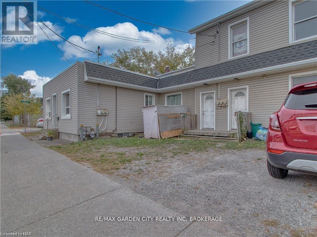 243 Ontario Street Property Photo 2