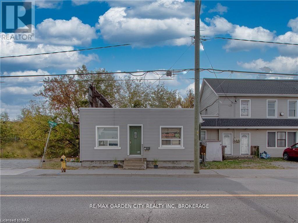 243 Ontario Street Property Photo 3