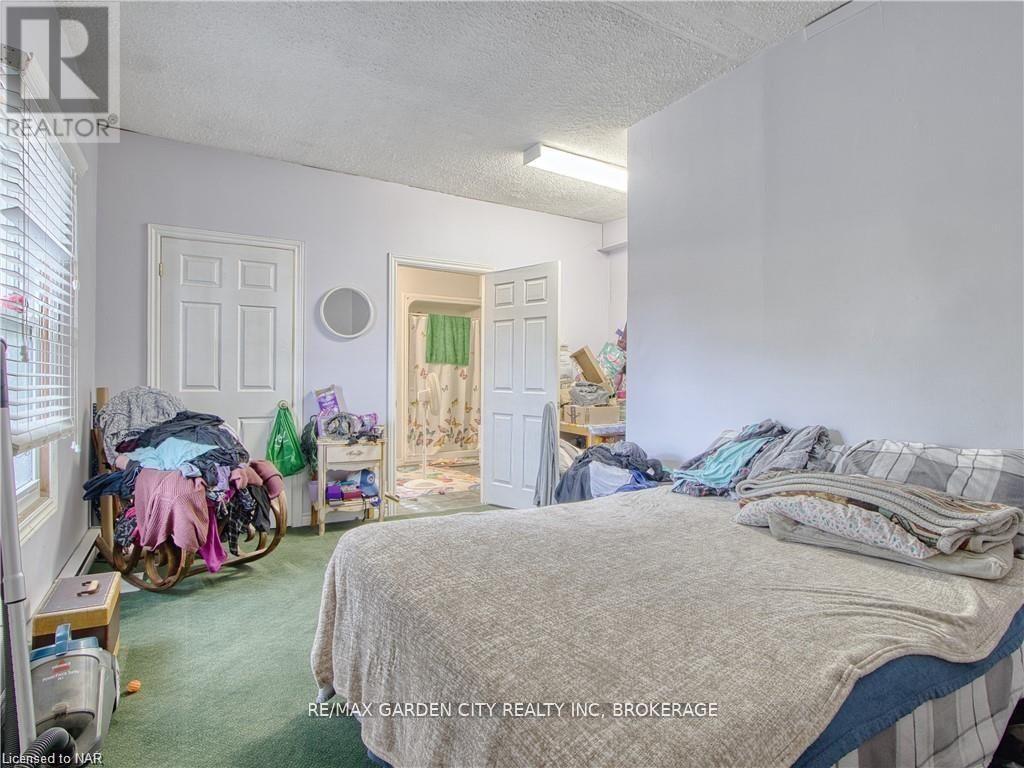 243 Ontario Street Property Photo 13