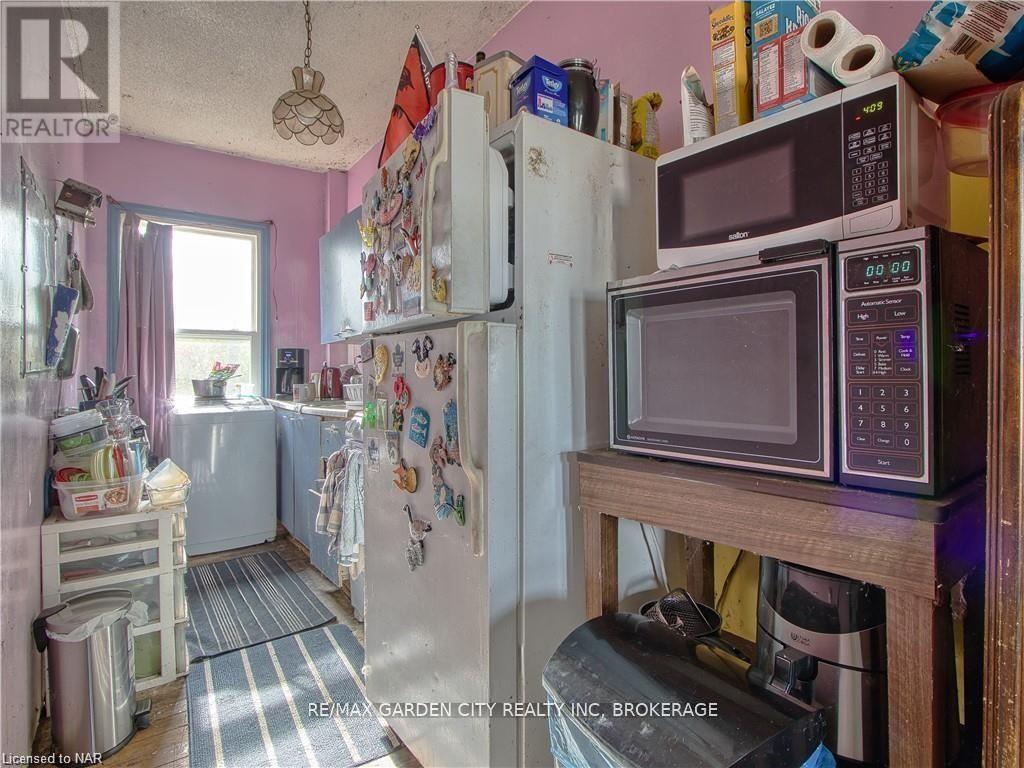 243 Ontario Street Property Photo 19