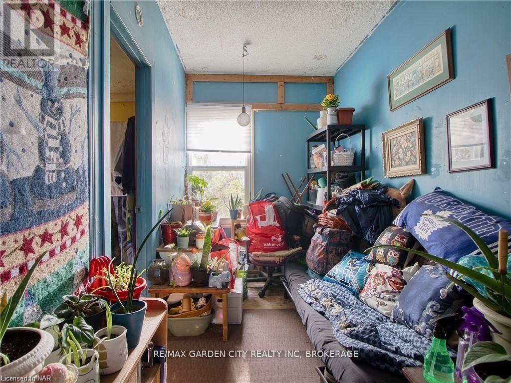 243 Ontario Street Property Photo 21