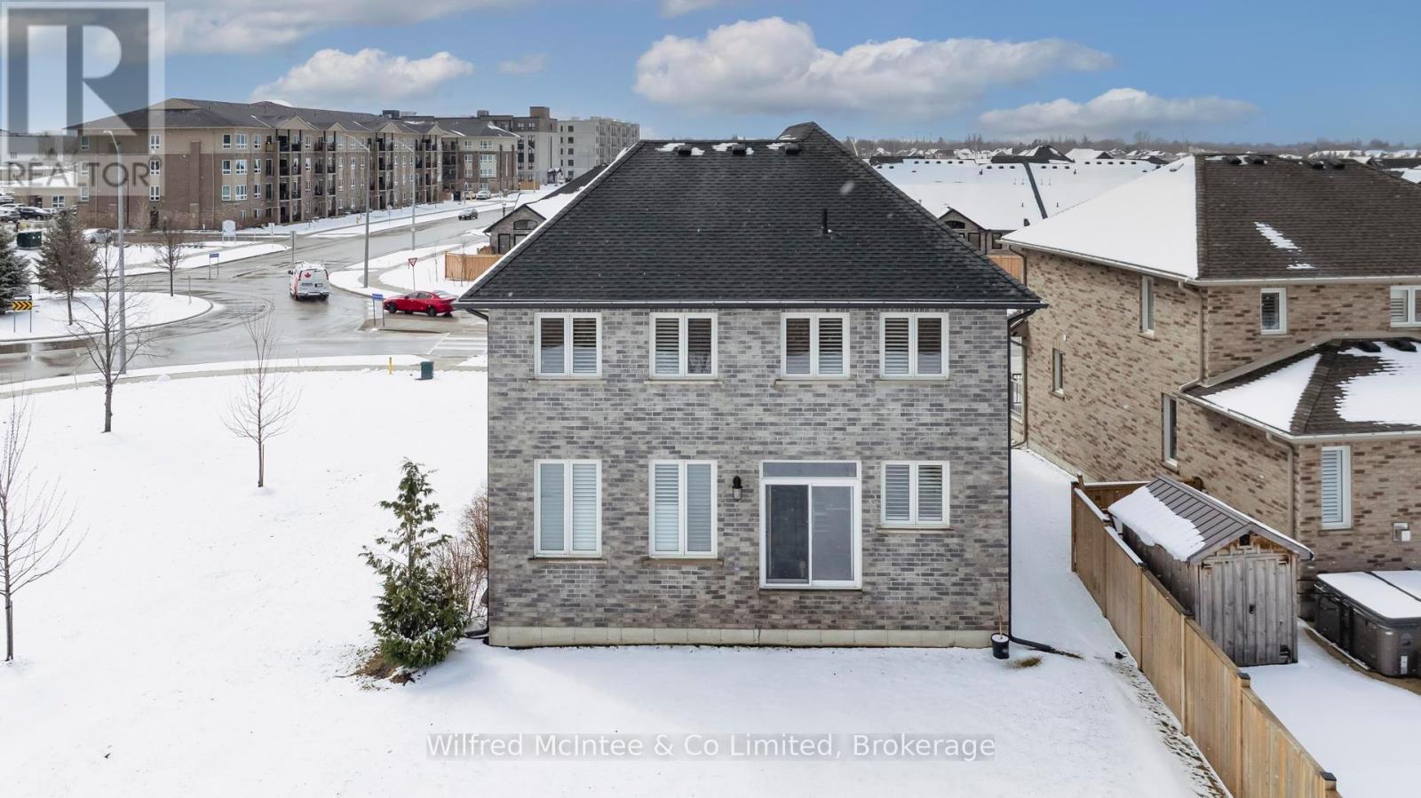 487 Devonshire Road Property Photo 3
