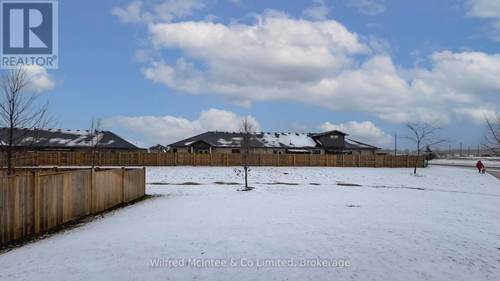 487 Devonshire Road Property Photo 6