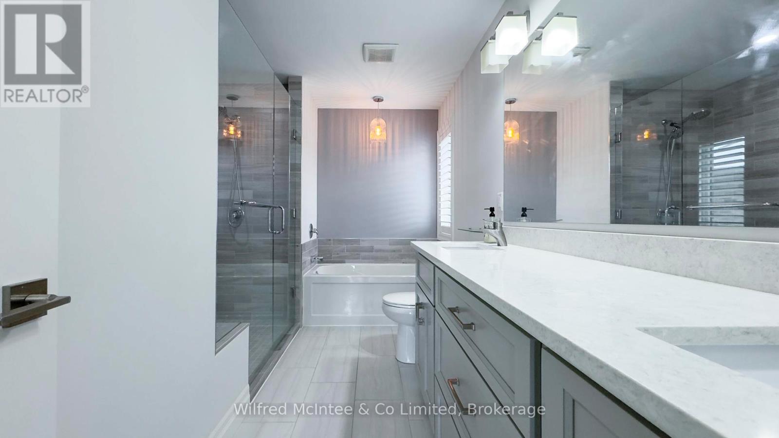 487 Devonshire Road Property Photo 31