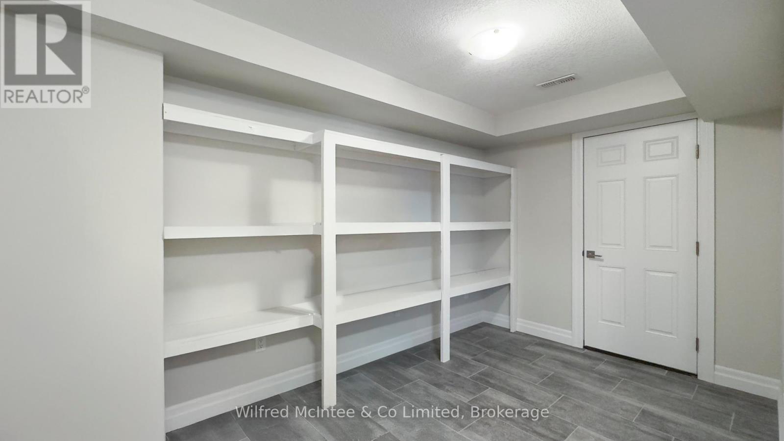487 Devonshire Road Property Photo 36