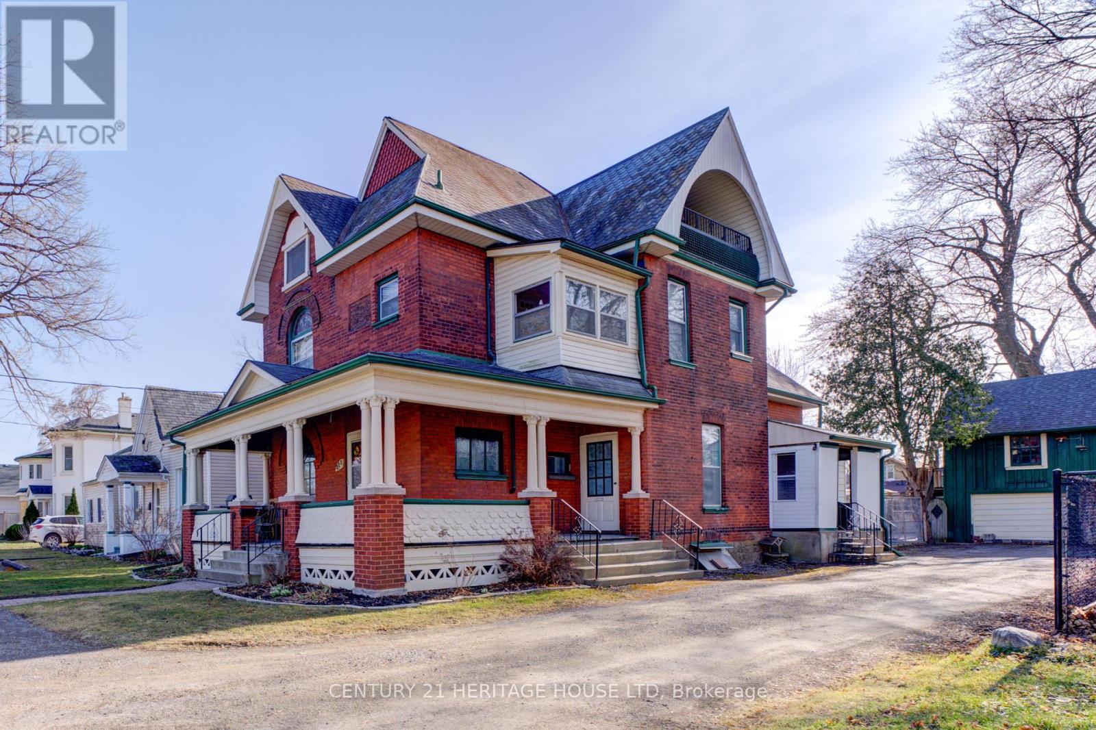 111 Erie Avenue Property Photo 2