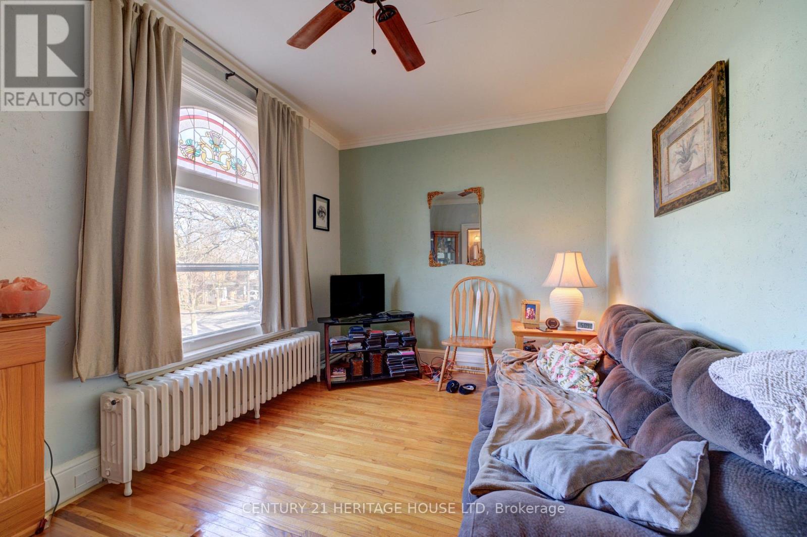 111 Erie Avenue Property Photo 32