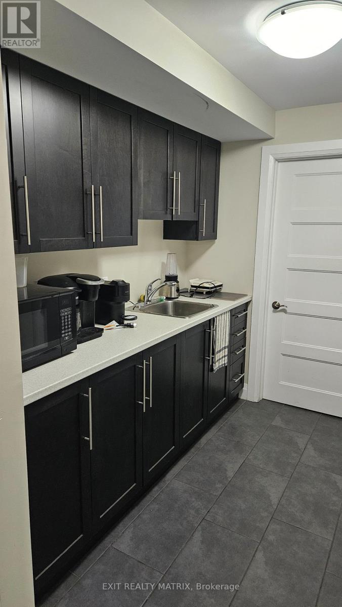 2131b - 2131 St. Joseph Boulevard S Property Photo 16