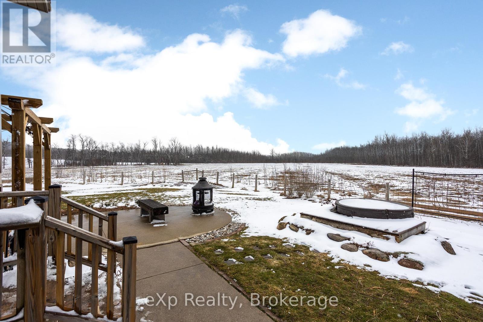 324588 27 Side Road Property Photo 30