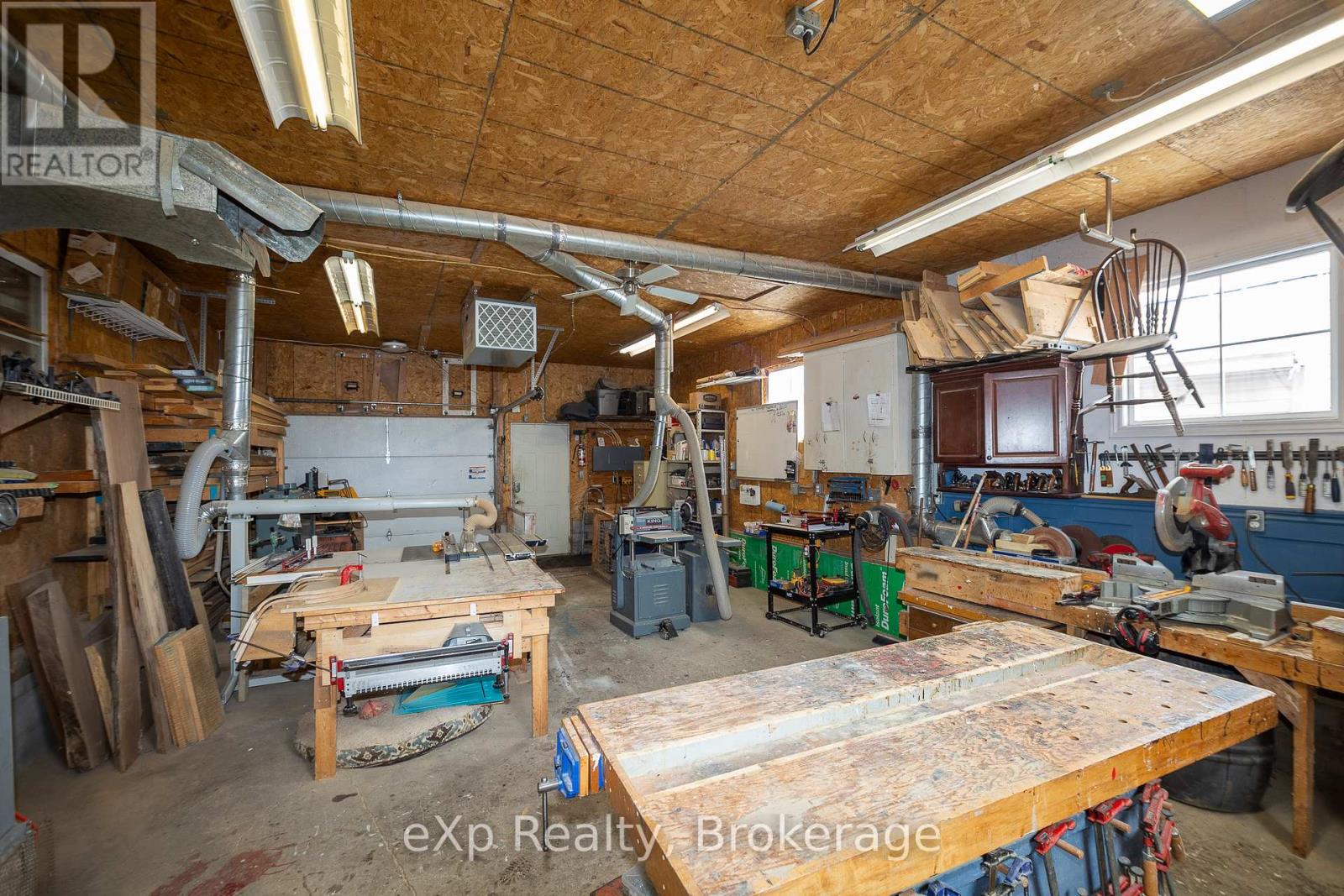 324588 27 Side Road Property Photo 37