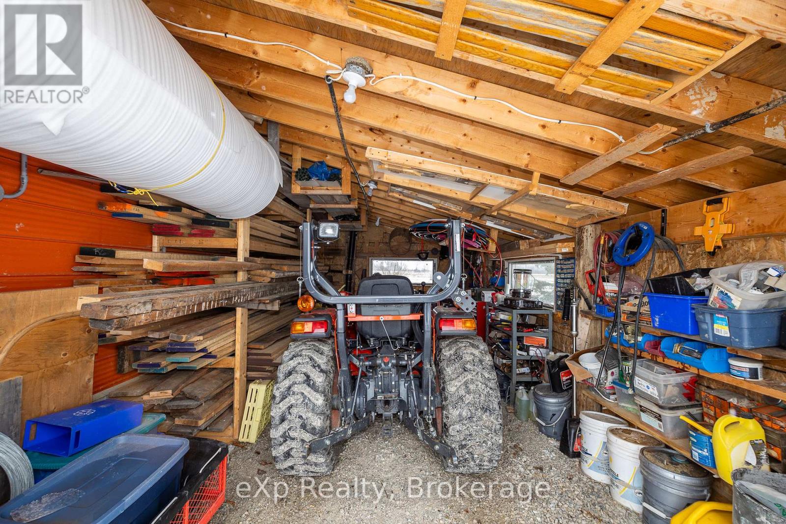 324588 27 Side Road Property Photo 40