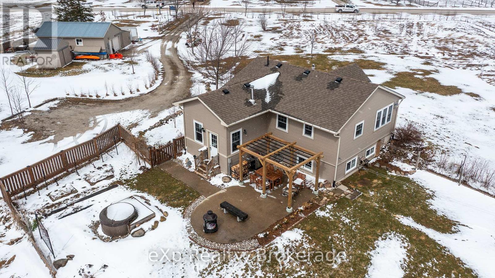 324588 27 Side Road Property Photo 41