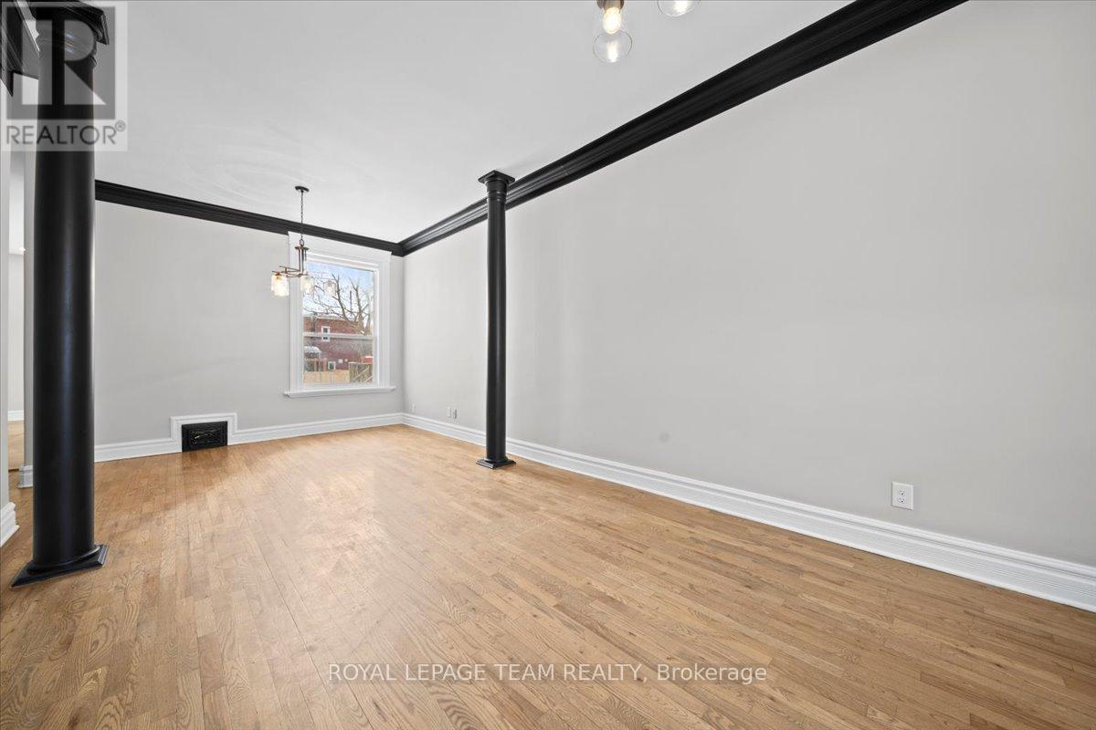 132-136 Elm Street Property Photo 7