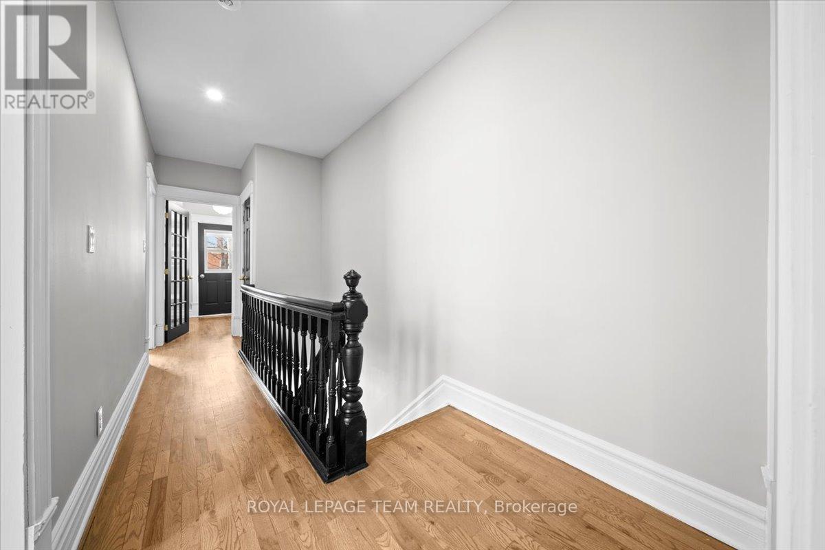 132-136 Elm Street Property Photo 18