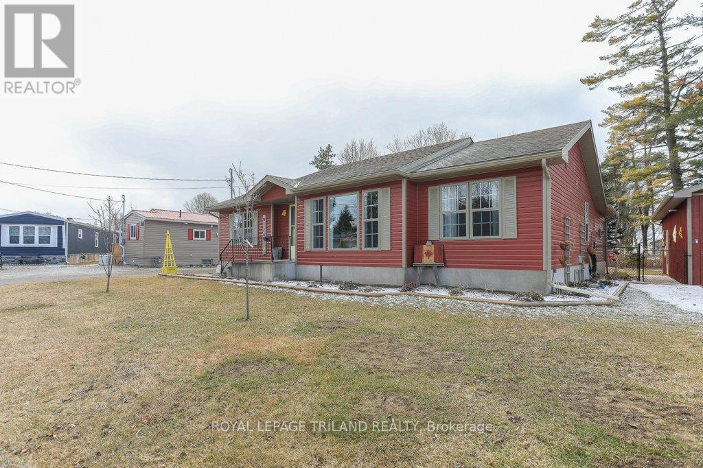 4 Grace Court Property Photo 6