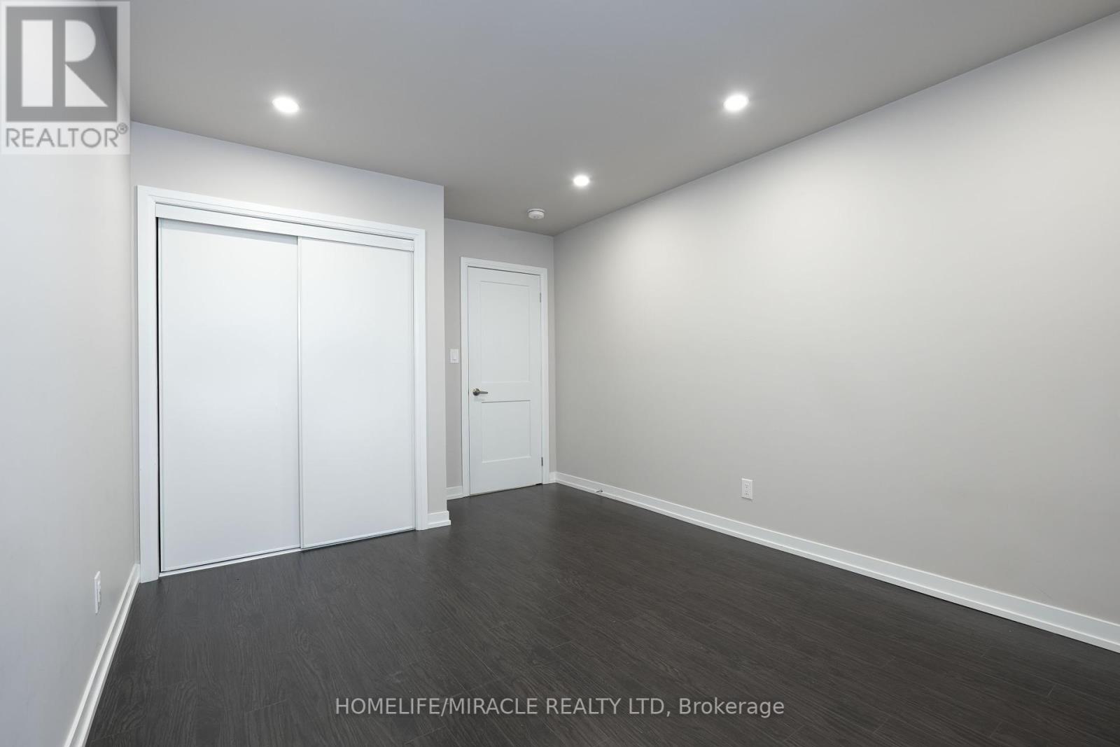 8-12 York Street Property Photo 14