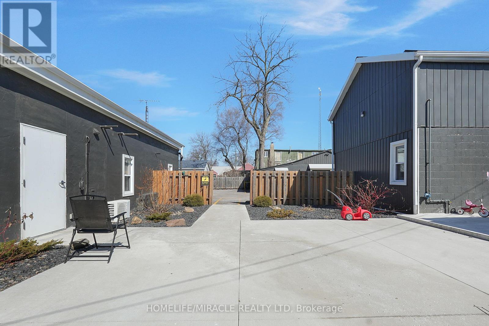 8-12 York Street Property Photo 27