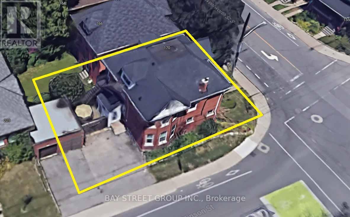 170 Wentworth Street S Property Photo 1