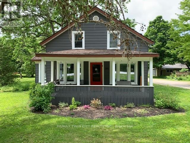 395 Holmes Street Property Photo 2